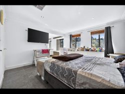 12 Cartland Ct, Bedfordale WA 6112, Australia