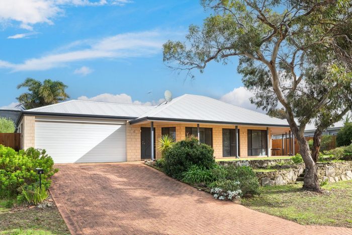 4 Chamberlain Pl, Augusta WA 6290, Australia