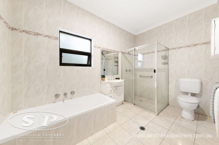 Unit 4/20 Cooper St, Strathfield NSW 2135, Australia