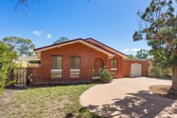 18 Daintree Cres, Kaleen ACT 2617, Australia