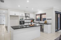 11 Impression Ave, Tarneit VIC 3029, Australia