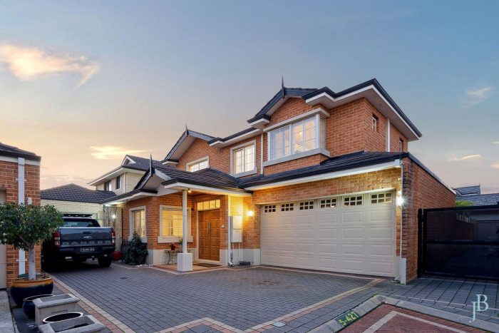 Unit 5/427 Riverton Dr E, Shelley WA 6148, Australia