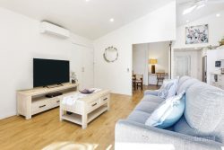 Unit 12/425 Terrigal Dr, Erina NSW 2250, Australia