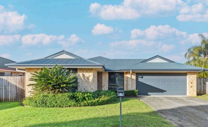 11 Judith St, Bray Park QLD 4500, Australia