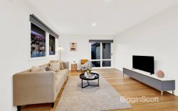 1 Alrene Ct, Vermont South VIC 3133, Australia