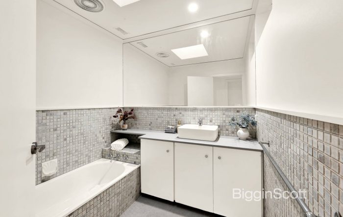 1 Alrene Ct, Vermont South VIC 3133, Australia