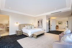 17 Farmingdale Court, Luddenham NSW 2745, Australia