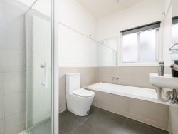 12 Field St, Shepparton VIC 3630, Australia