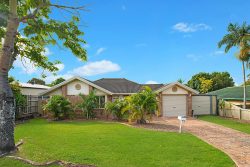 5 Forestgum Grove, Regents Park QLD 4118, Australia