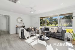 12 David Cres, Christie Downs SA 5164, Australia