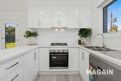 12 David Cres, Christie Downs SA 5164, Australia