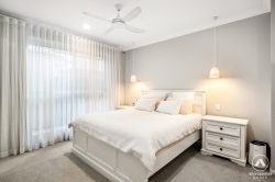 52 Hedge Ln, Greenbank QLD 4124, Australia