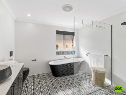 41 Highview Ave, San Remo NSW 2262, Australia