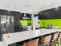 41 Highview Ave, San Remo NSW 2262, Australia