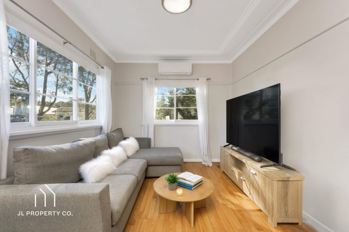 42 Hobart Ave, Umina Beach NSW 2257, Australia