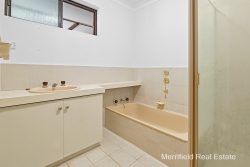 28 Hofrad Ct, Yakamia WA 6330, Australia