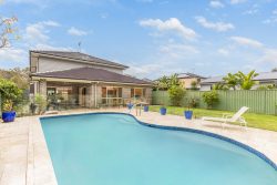 86 Holt Rd, Sylvania NSW 2224, Australia