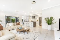 86 Holt Rd, Sylvania NSW 2224, Australia