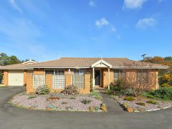Unit 5/24 Carmell Dr, Warrnambool VIC 3280, Australia