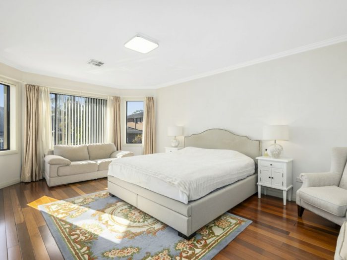11 Zola Ave, Ryde NSW 2112, Australia
