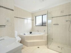 11 Zola Ave, Ryde NSW 2112, Australia