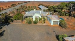 131 Julia Rd, Eudunda SA 5374, Australia