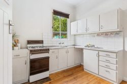 10 Kelmscott St, Rosewater SA 5013, Australia