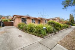136 Knoke Ave, Gordon ACT 2906, Australia