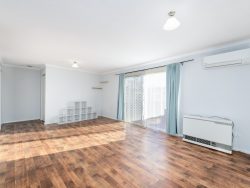 11 Lions Ct, Shepparton VIC 3630, Australia