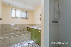 83 Wanda Rd, Upper Mount Gravatt QLD 4122, Australia