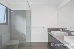 40 Loxwood Rd, Balga WA 6061, Australia