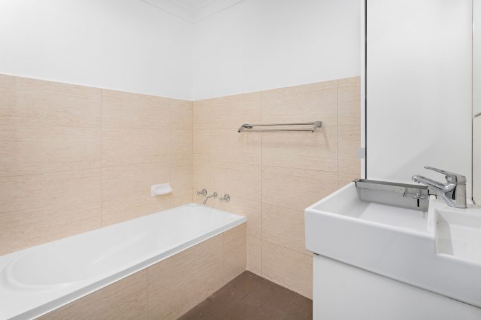 Unit 1/3 Meares Pl, Kiama NSW 2533, Australia
