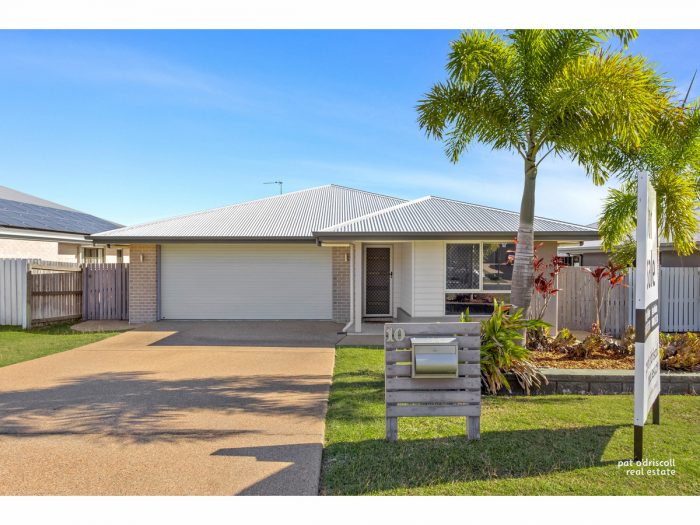 10 Chestnut Ave, Norman Gardens QLD 4701, Australia