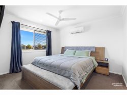 10 Chestnut Ave, Norman Gardens QLD 4701, Australia