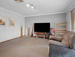 2 Montgomery Ln, Hannans WA 6430, Australia