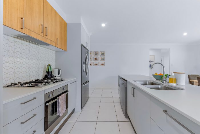 5 Nathan Court, Jubilee Pocket QLD 4802, Australia