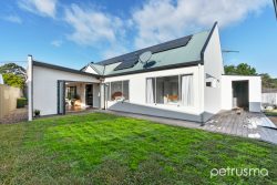 6 Nicholas Ave, Dodges Ferry TAS 7173, Australia