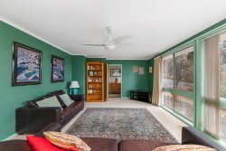 44 O’Rourke St, Weetangera ACT 2614, Australia