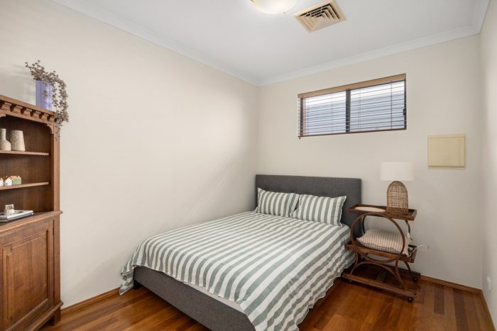 Unit 1/13 Hardy Rd, Bassendean WA 6054, Australia