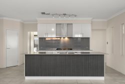 16 Battery St, Brabham WA 6055, Australia
