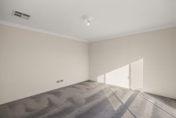 16 Battery St, Brabham WA 6055, Australia
