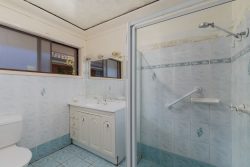 6 Pattie Pl, Woy Woy NSW 2256, Australia