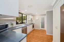 15 Phyllis Ave, Kanwal NSW 2259, Australia
