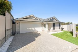 9 Highridge Pl, Alexandra Hills QLD 4161, Australia