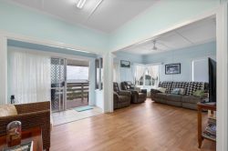 28 Poinciana Ave, Seaforth QLD 4741, Australia