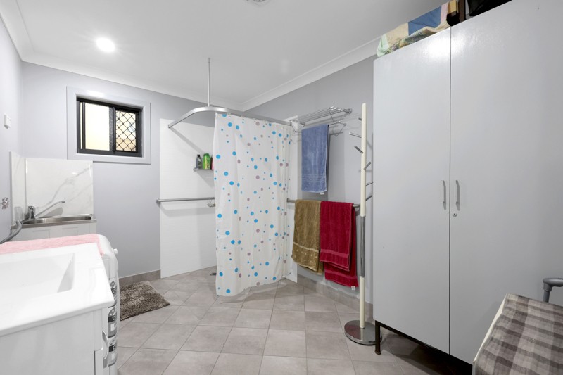 28 Poinciana Ave, Seaforth QLD 4741, Australia