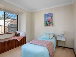 21 Premier St, Hannans WA 6430, Australia