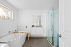 14 Rattle St, New Town TAS 7008, Australia