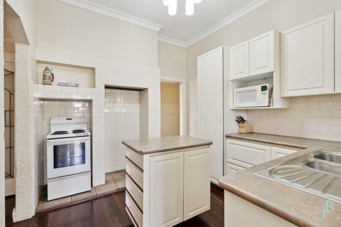 67 Hotham St, Bayswater WA 6053, Australia