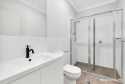 Unit 9/1 Ronald Walker St, Casey ACT 2913, Australia